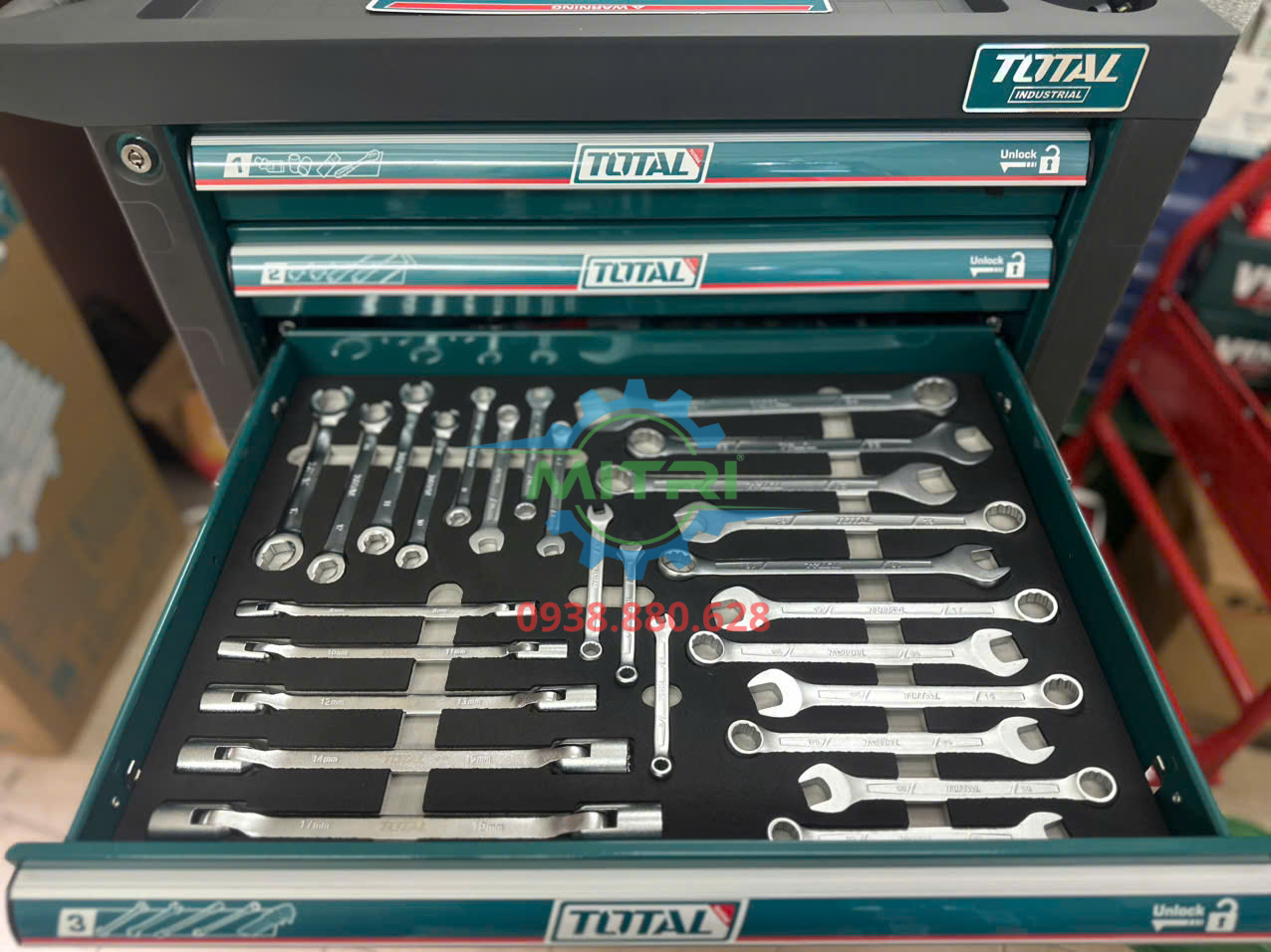 Tủ đồ nghề Total 328 chi tiết ứng dụng trong xưởng cơ khí