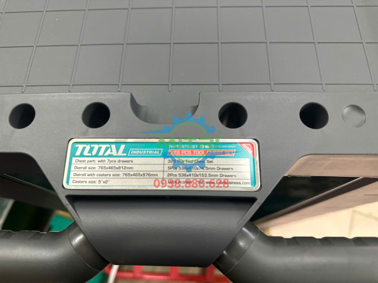 Chi tiết các ngăn kéo của tủ đồ nghề Total