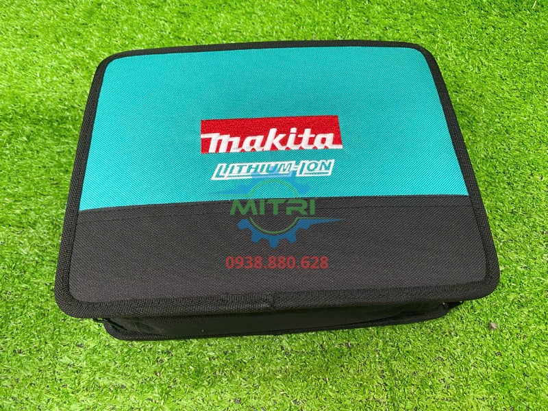 Túi đựng máy vặn vít Makita TD022DSE khi đóng khóa