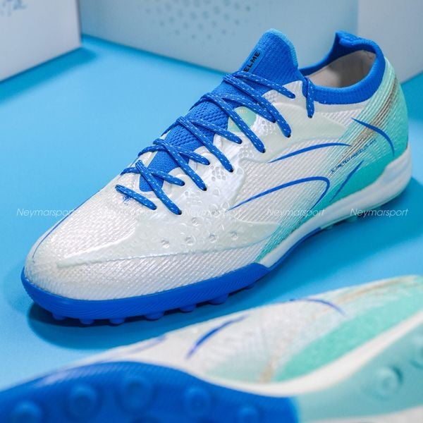 Review chi tiết mẫu giày đá bóng Kelme Flash 6.0.4 TF