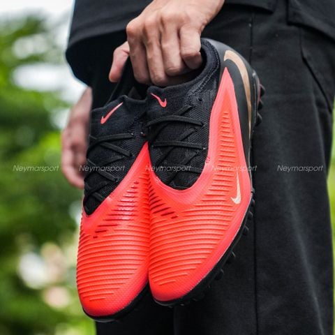 Nike Drop The 2020 Tech Craft Pack