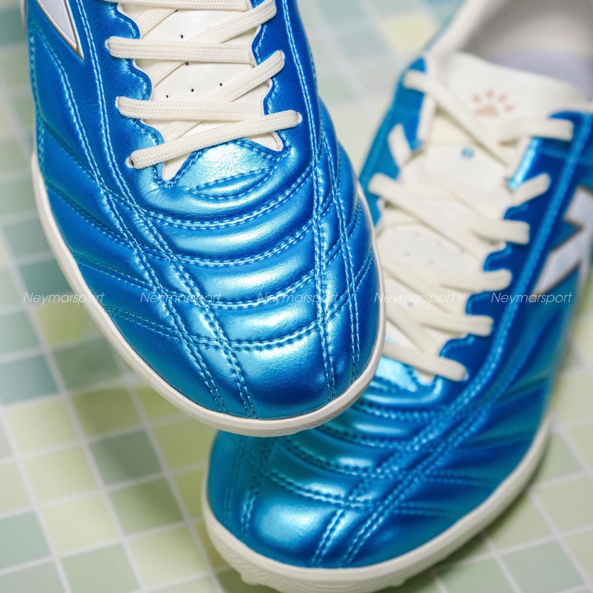 Review Kelme K-Fighting II: Giày đa năng giá rẻ cực ngon cho chân bè