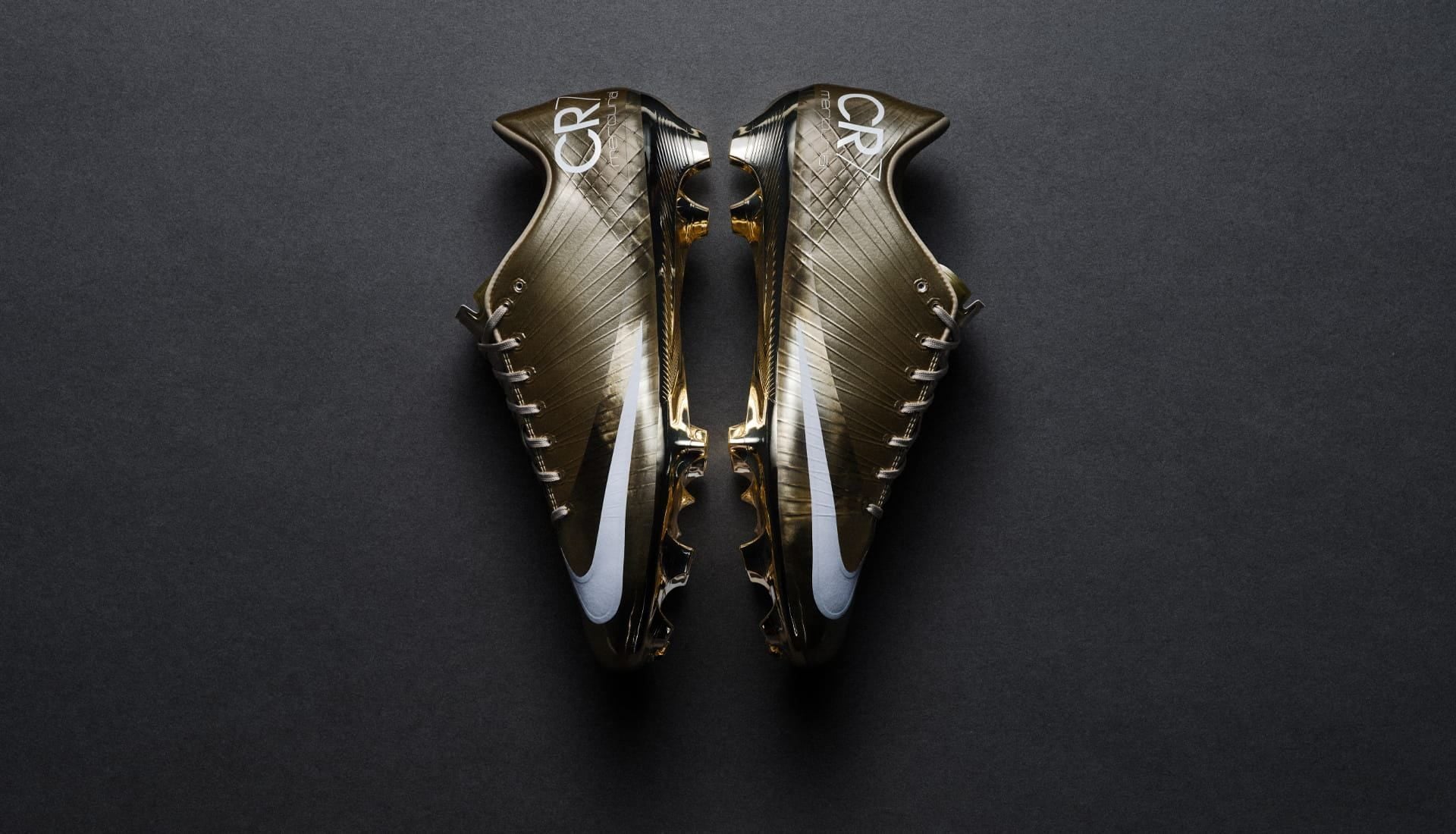 Nike ra mắt Mercurial Superfly 1 RGN Gold tôn vinh kỷ lục của Ronaldo