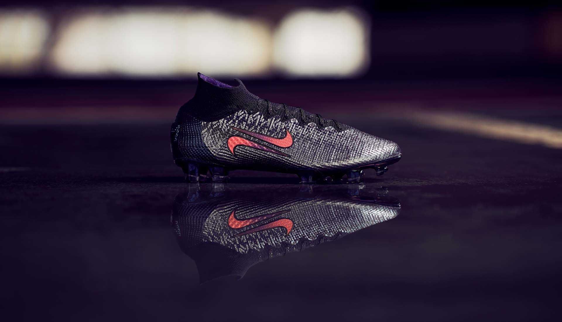 Tất tần tật các phiên bản Nike Mercurial Signature của Kylian Mbappé
