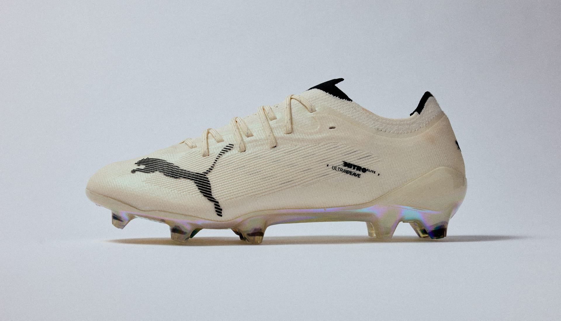 PUMA x Represent Ultra Nitro 7: '247' chính thức bước chân vào bóng đá