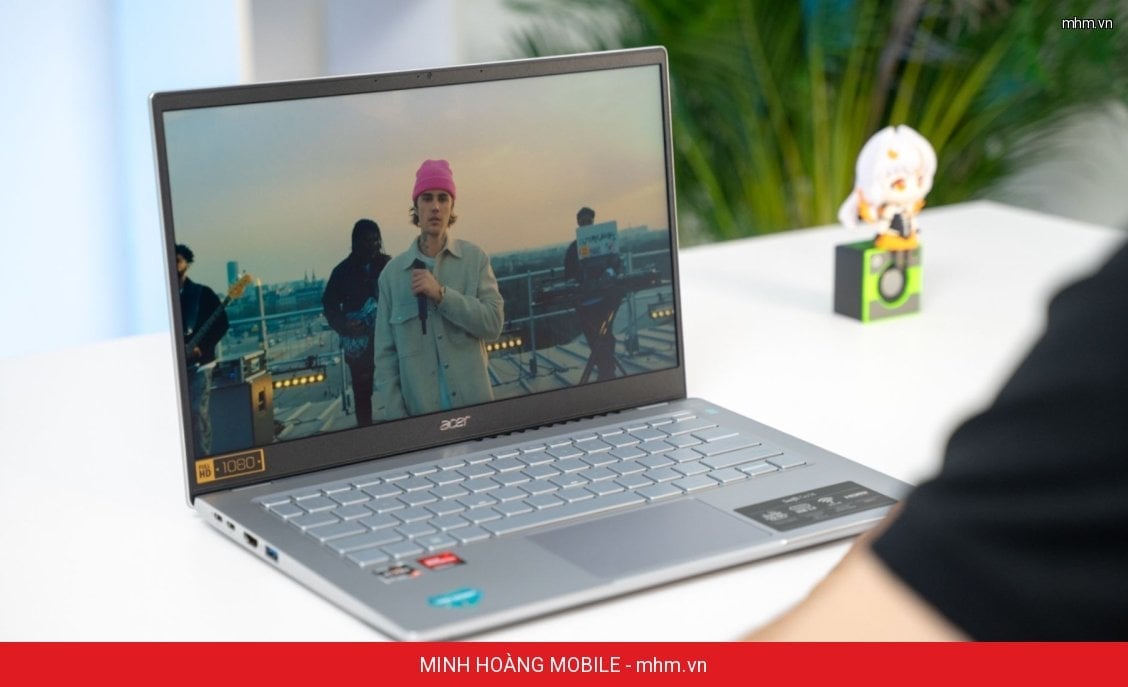 Tân sinh viên nên mua laptop nào 2026? 4 lựa chọn đáng tiền từ 13 triệu cho học tập, làm việc và giải trí