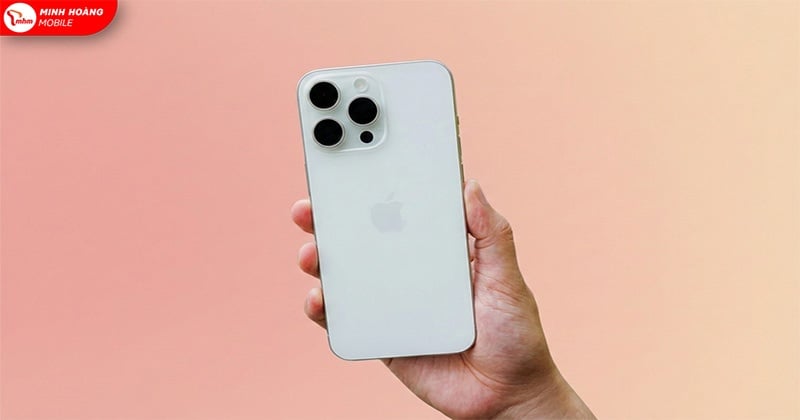 Đọc báo, văn bản mà không cần nhìn màn hình trên iPhone