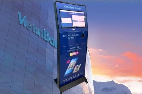 Hệ Thống Kiosk Checkin Tự Động Cho Trường Học