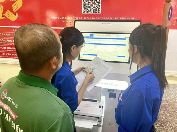 Nhiều Thay Đổi Tích Cực Trong Giải Quyết Hồ Sơ Hành Chính Tại Xã Định Quán