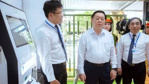 Phường Cửa Lò Nghệ An triển khai kiosk lấy số thứ tự