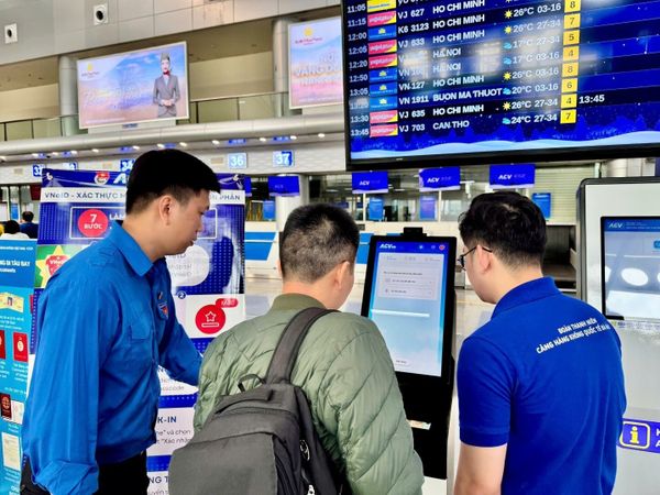 Hệ Thống Kiosk Thông Tin Tại Sân Bay Quốc Tế Đà Nẵng