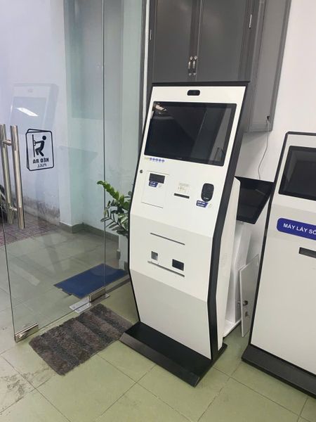 Kiosk Chuyển Đổi Số Đa Chức Năng Series C 22 Inch
