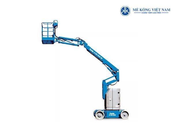 Boom Lift được trang bị hệ thống cần vươn thẳng hoặc cần gấp khúc