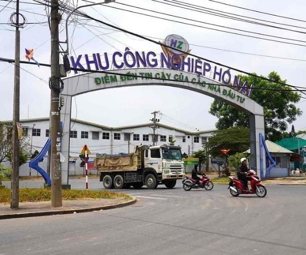 Nhu cầu sử dụng xe nâng người tại KCN Hố Nai hiện nay