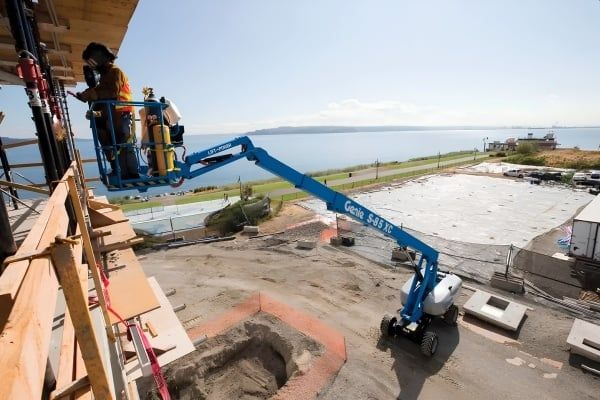Lỗi hệ thống thủy lực khiến áp suất không đạt yêu cầu, xe phát cảnh báo