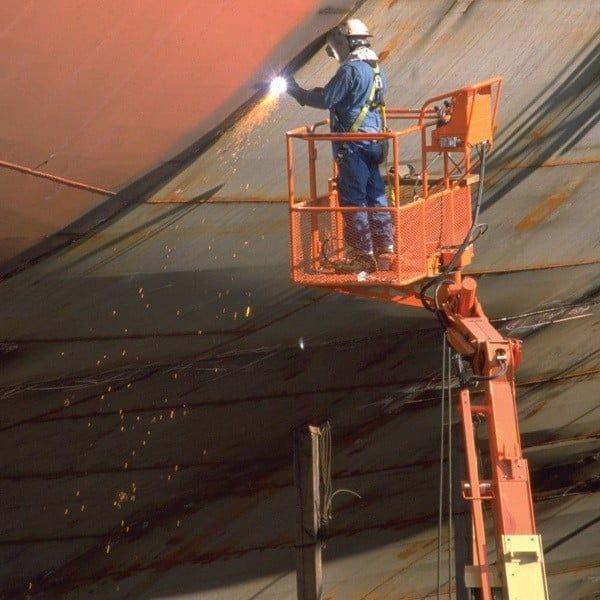 Xác định độ cao lớn nhất cần tiếp cận để lựa chọn xe có chiều cao nâng phù hợp