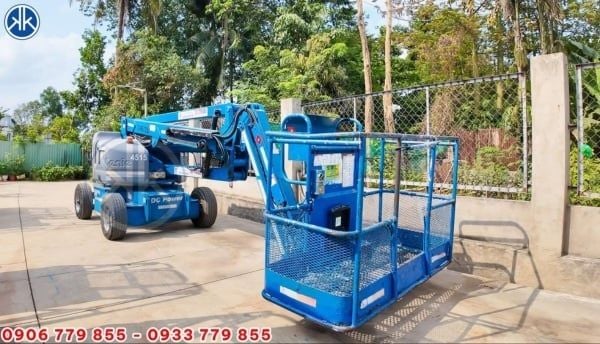 Xe nâng người chạy điện 16m Genie Z45/25 JDC