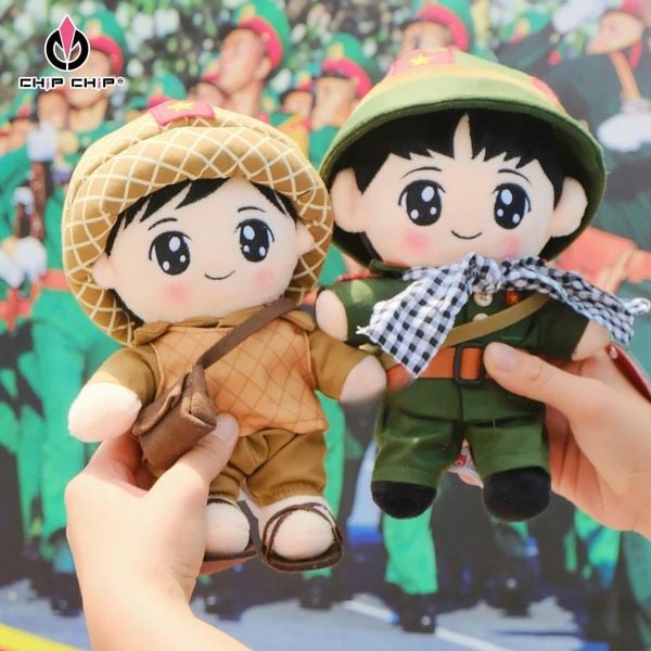 Thế Hệ Trẻ Tiếp Nối Lòng Yêu Nước Theo Cách Đặc Biệt Qua Xu Hướng Gấu Bông Yêu Nước