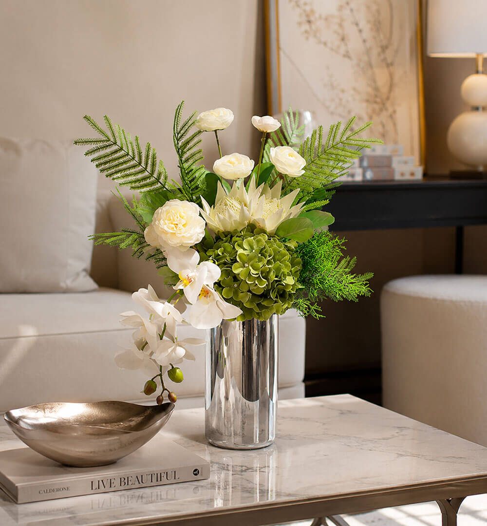 bình hoa cắm đơn giản decor phòng khách