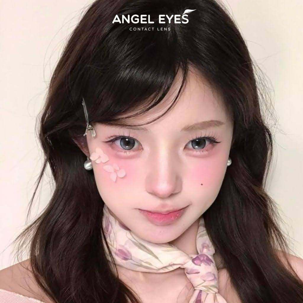 Make Tone Hồng Nên Đeo Lens Màu Gì? Bí Quyết 