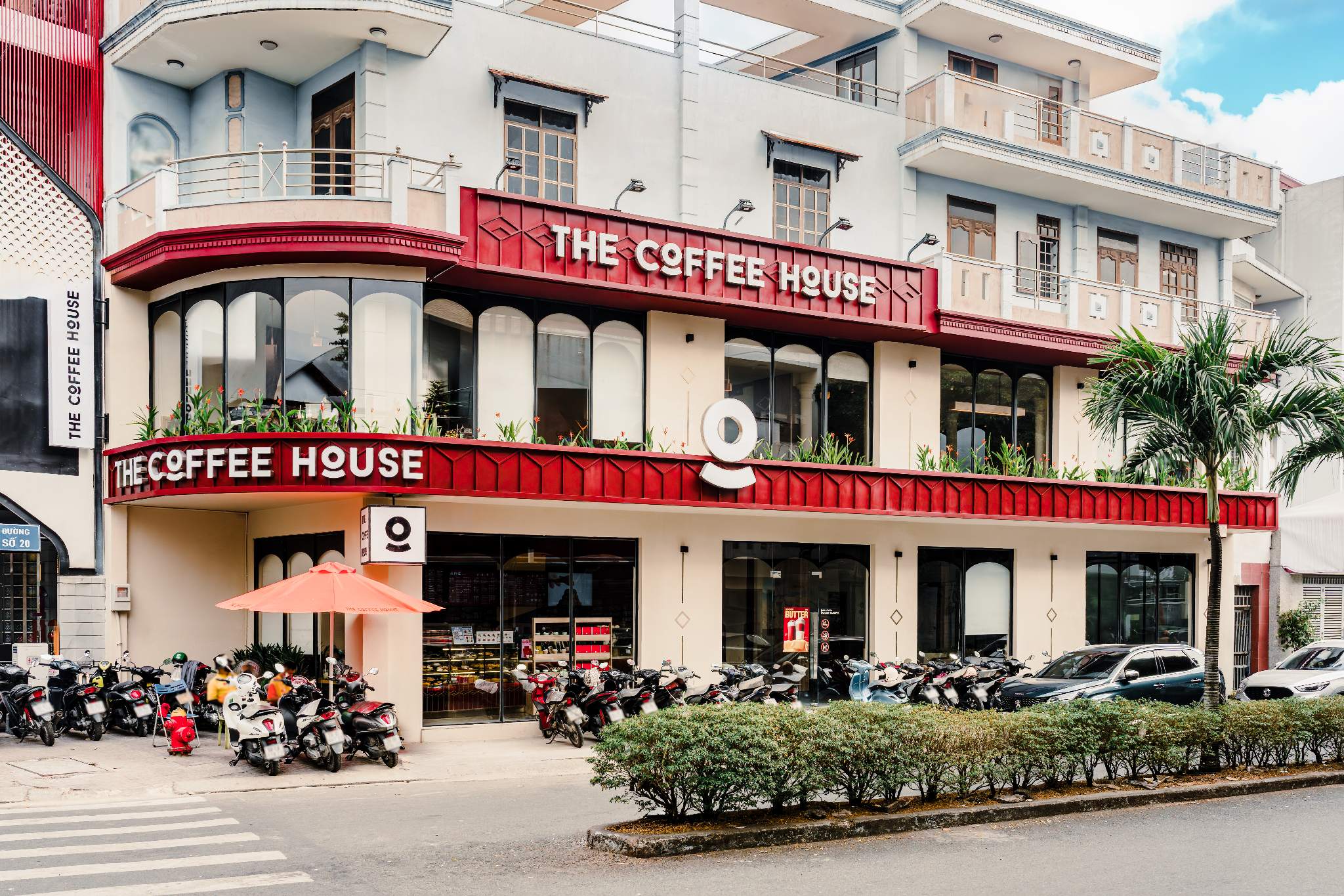 The Coffee House miền Nam mở cửa trở lại với không gian mới