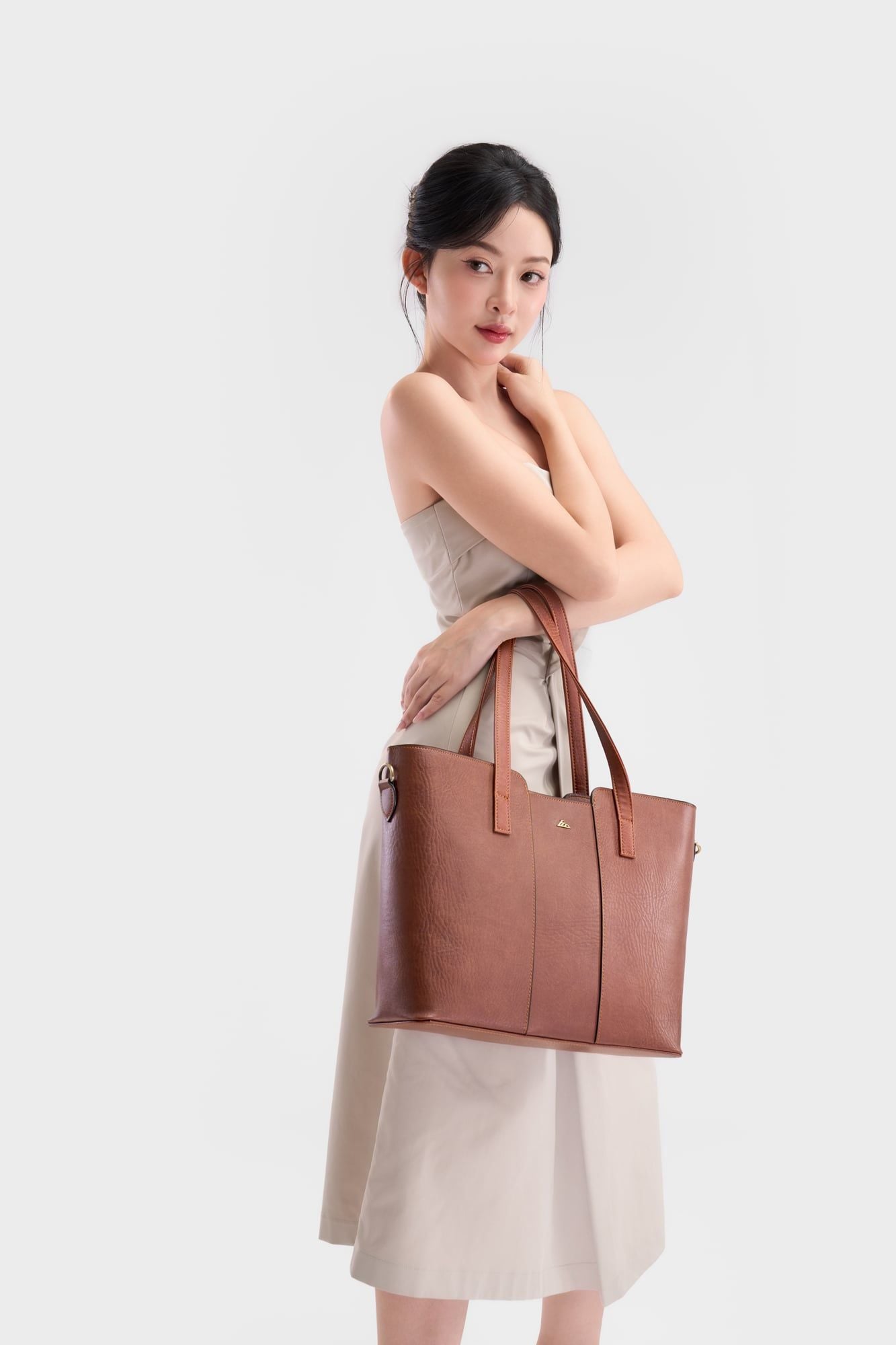 Túi Lata (Thời trang nữ công sở cỡ lớn - Túi xách da TX21)