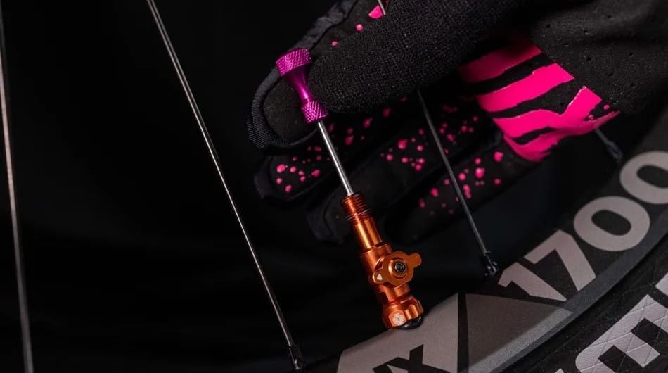 Tăng độ chính xác cho lốp tubeless