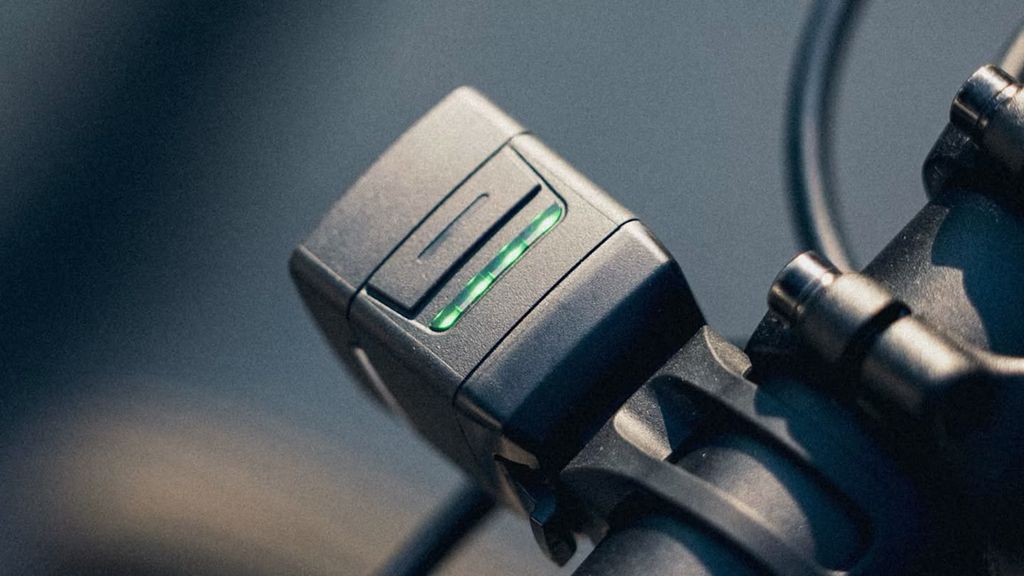 Báo pin thông minh