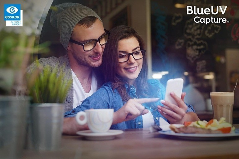 Tròng Kính Đa Tròng Chống Ánh Sáng Xanh Essilor Varilux Physio Extensee Blue UV Capture 1.50/ 1.59/ 1.60/ 1.67/ 1.74