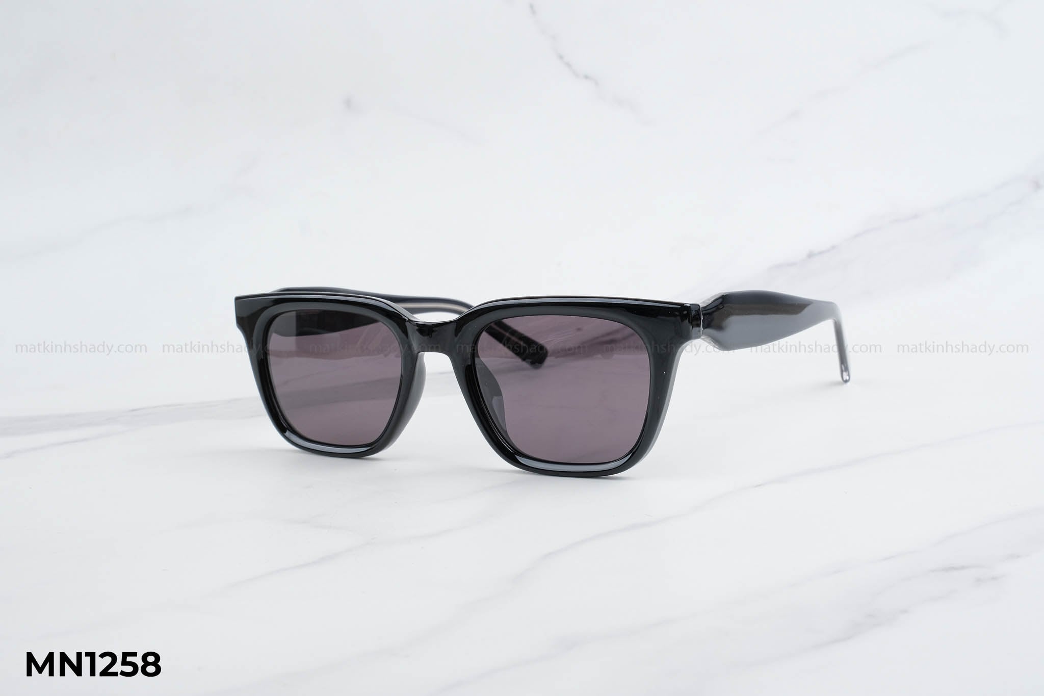 Kính Mát MN1258