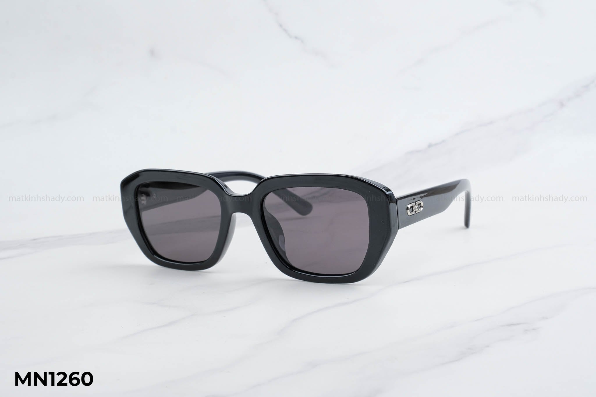 Kính Mát MN1260