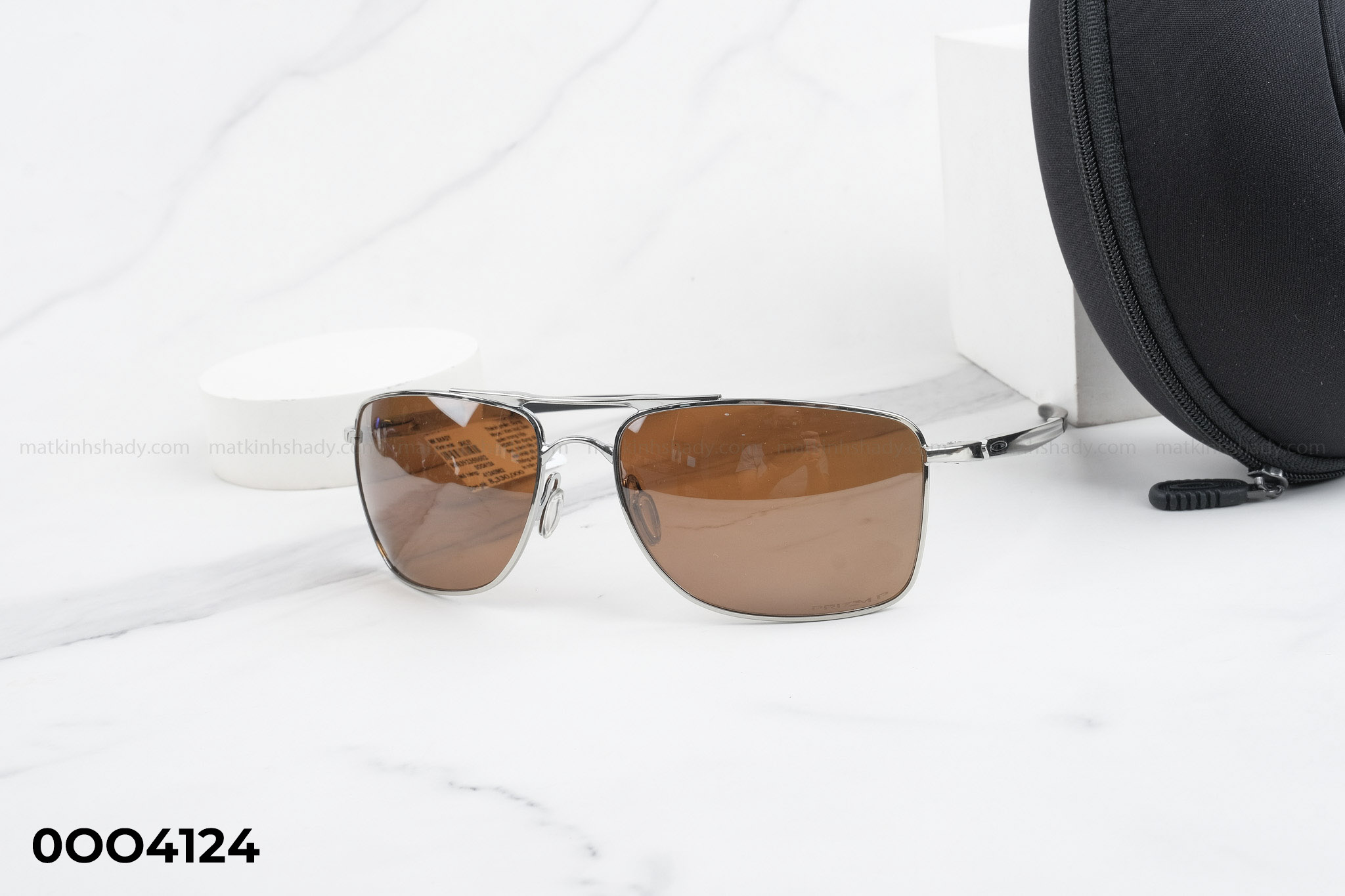 Oakley Eyewear - Sunglasses - 0OO4124