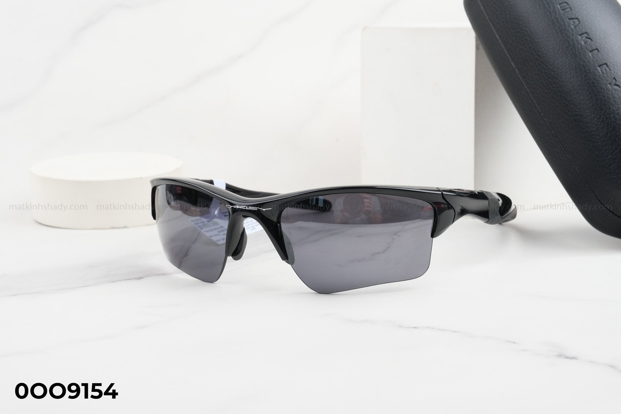 Oakley Eyewear - Sunglasses - 0OO9154