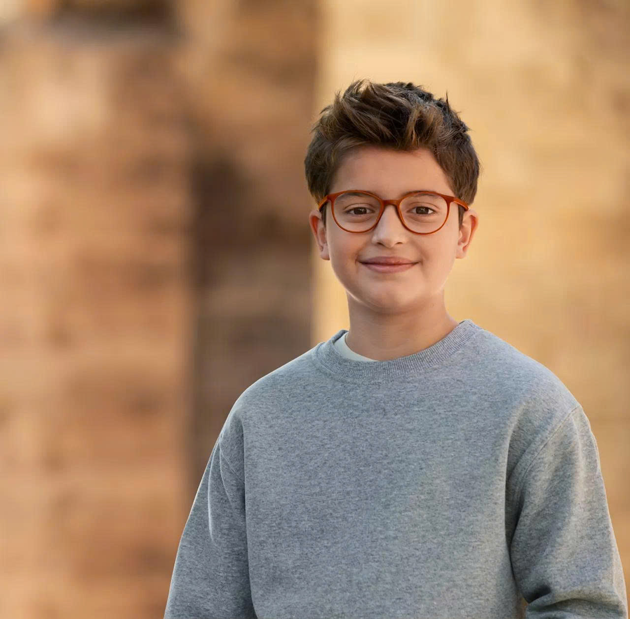 Tròng Kính Kiểm Soát Tiến Triển Cận Thị Trẻ Em Hoya Miyosmart Full Control 1.59