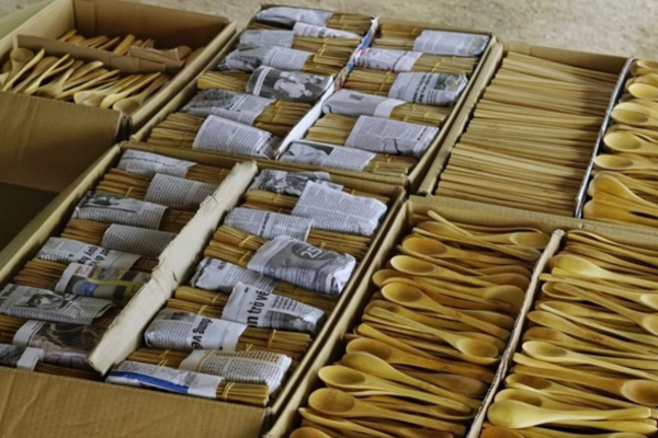 Đa dạng sản phẩm làm từ tre thân thiện với môi trường