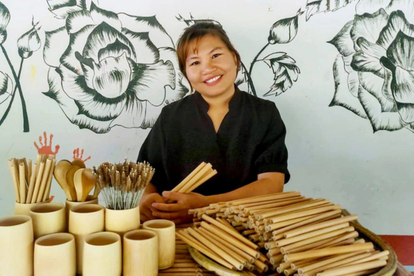 Bảo vệ môi trường bằng sản phẩm làm từ tre