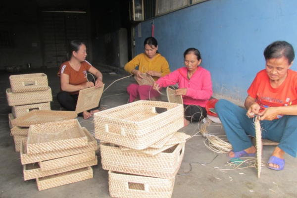 Hợp tác xã mây tre đan Liêm Khê, điểm tựa của hộ nghèo