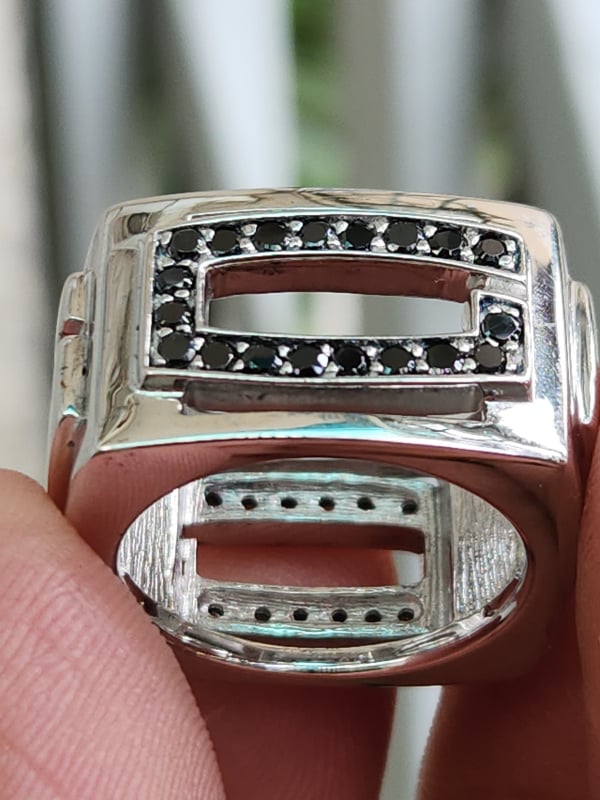 nhẫn mỹ xưa hàng hiệu Gucci bạc 925 đính đá lấp lánh