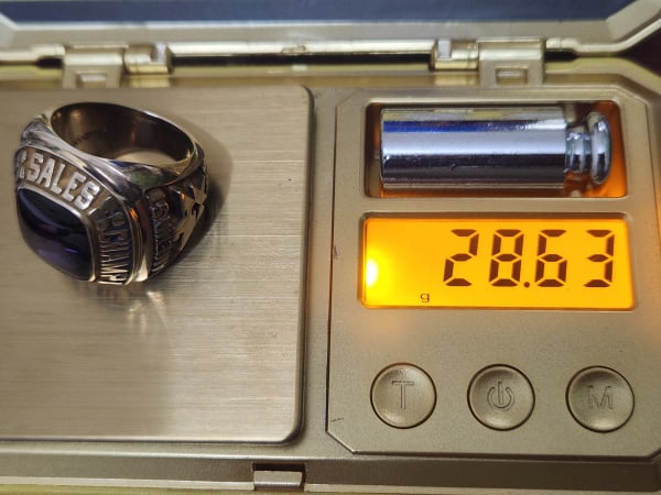 nhẫn mỹ xưa bá cấm vàng jostens aur 3k