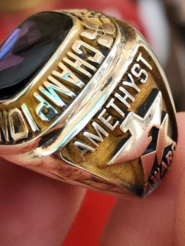 nhẫn mỹ xưa bá cấm vàng jostens aur 3k