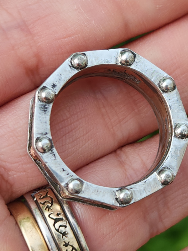 nhẫn nam nhẫn kiểu hàng hiệu