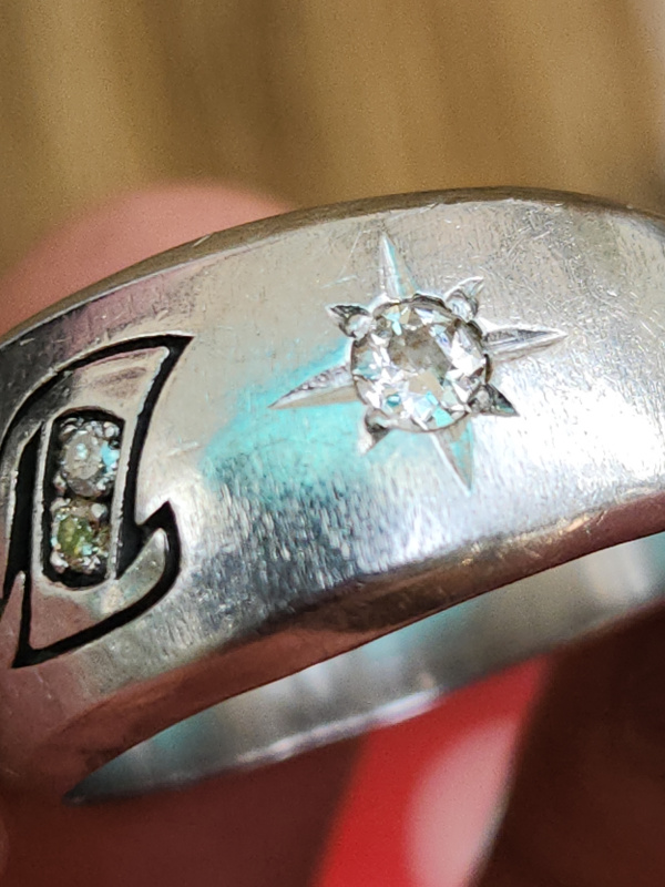 nhẫn mỹ xưa hợp kim đính xoàn thiên nhiên hàng hiệu ML