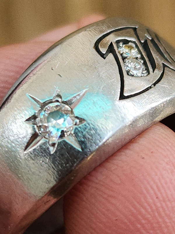 nhẫn mỹ xưa hợp kim đính xoàn thiên nhiên hàng hiệu ML