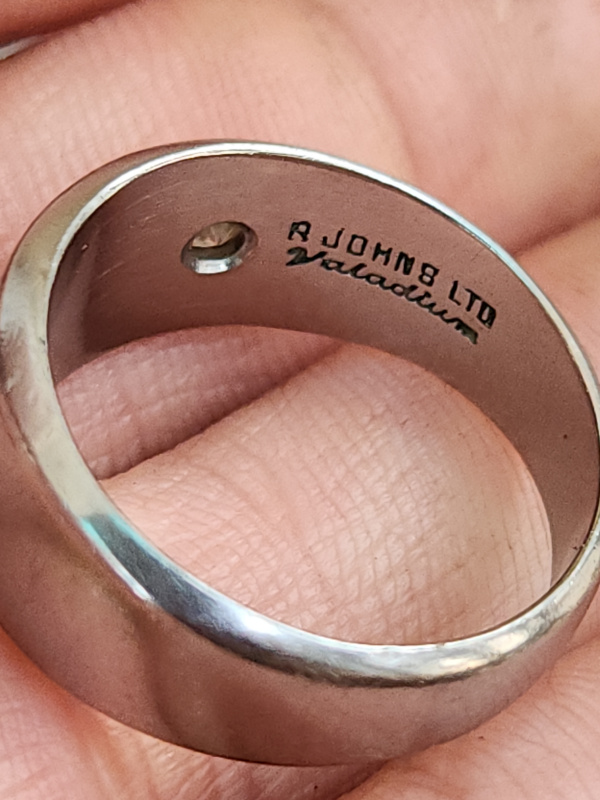 nhẫn mỹ xưa hợp kim đính xoàn thiên nhiên hàng hiệu ML