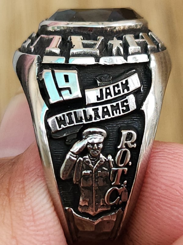 nhẫn mỹ xưa họp kim Jonsil platrium 1979