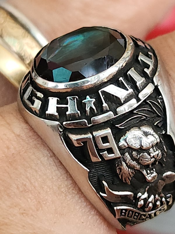 nhẫn mỹ xưa họp kim Jonsil platrium 1979