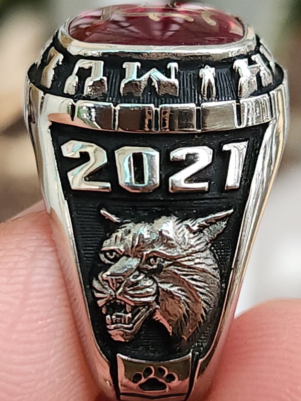 nhẫn mỹ xưa trường dòng công giáo hột đỏ dát vàng