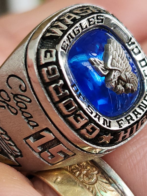 nhẫn mỹ xưa trường học hợp kim hột xanh biển valladium