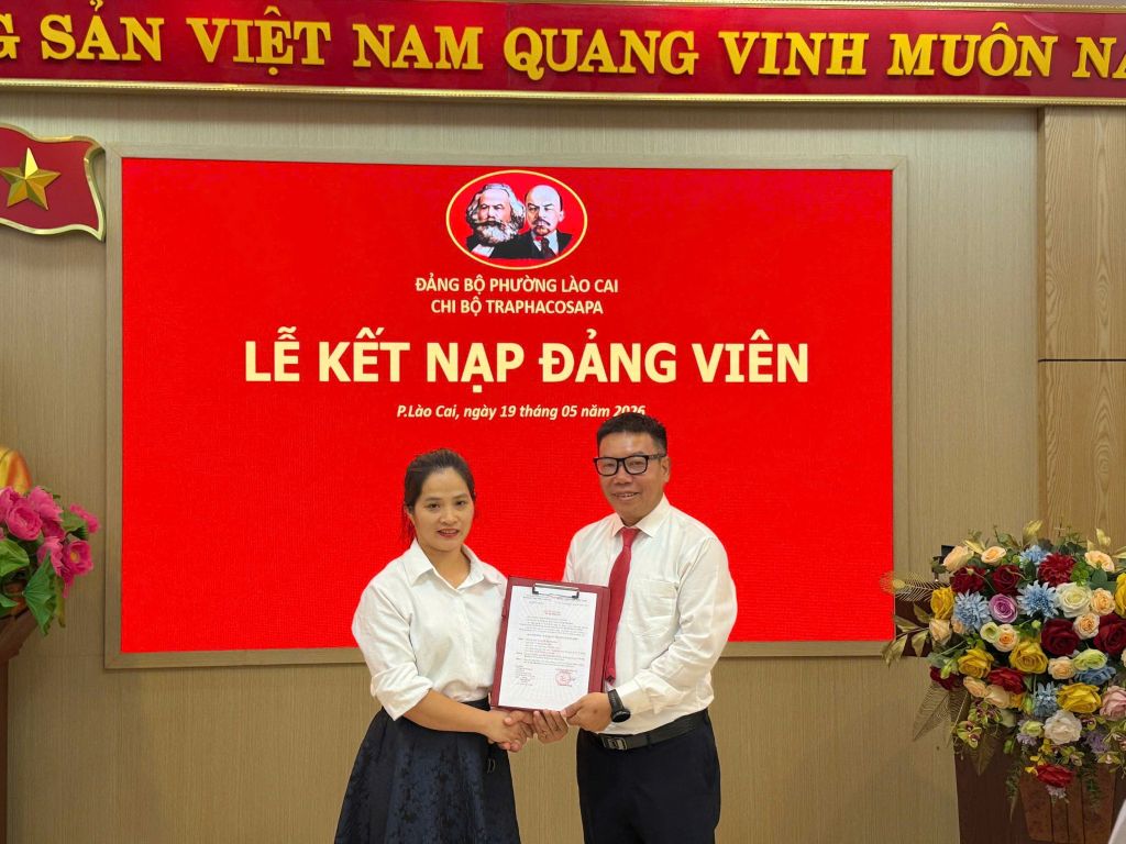 Chi bộ TraphacoSapa tổ chức Lễ kết nạp Đảng viên mới