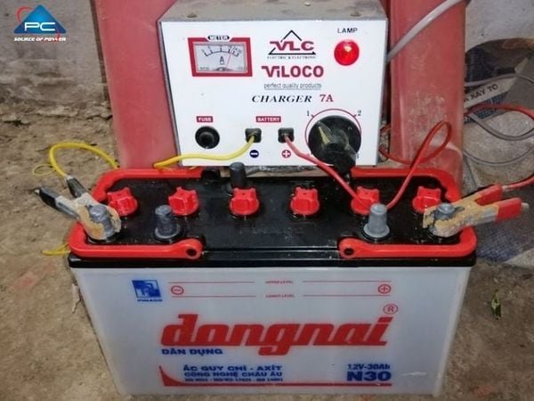 ắc quy 12V 100Ah